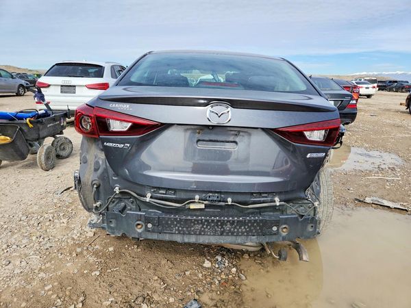 2015 MAZDA 3