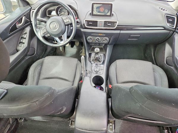 2015 MAZDA 3