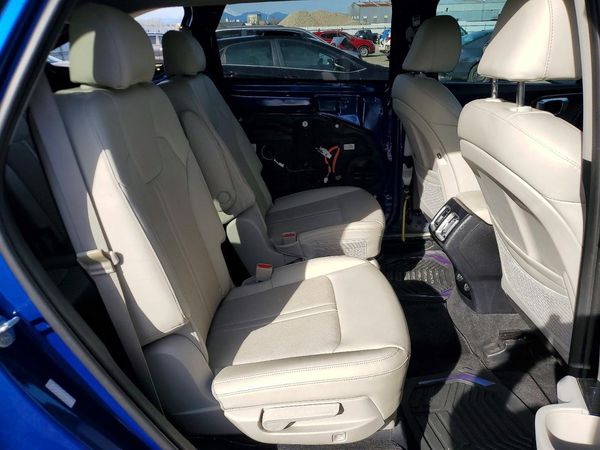 2022 KIA SORENTO