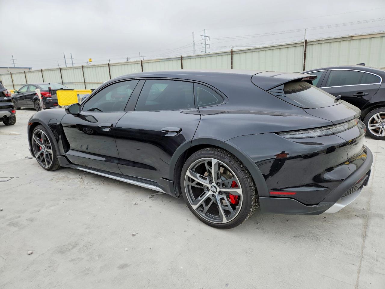 2023 PORSCHE TAYCAN 4S Cross Tourismo