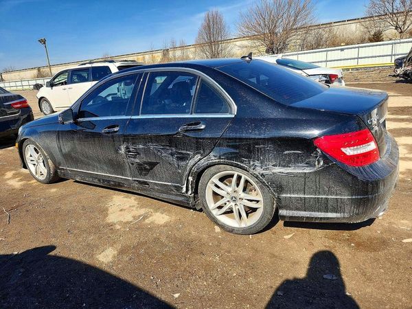2013 MERCEDES-BENZ C