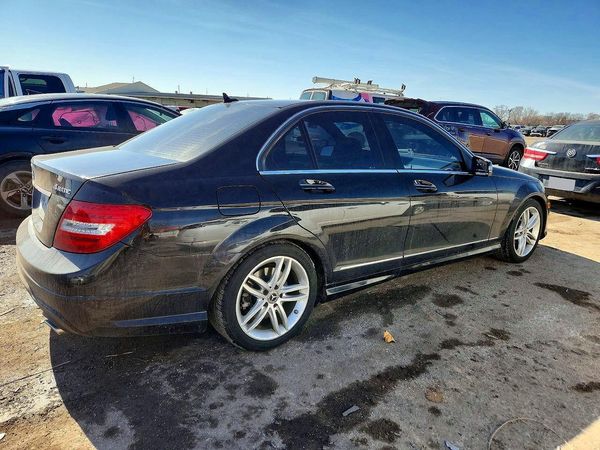 2013 MERCEDES-BENZ C