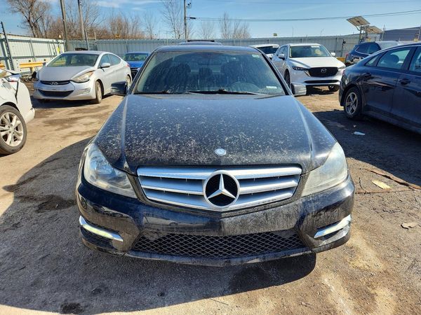 2013 MERCEDES-BENZ C