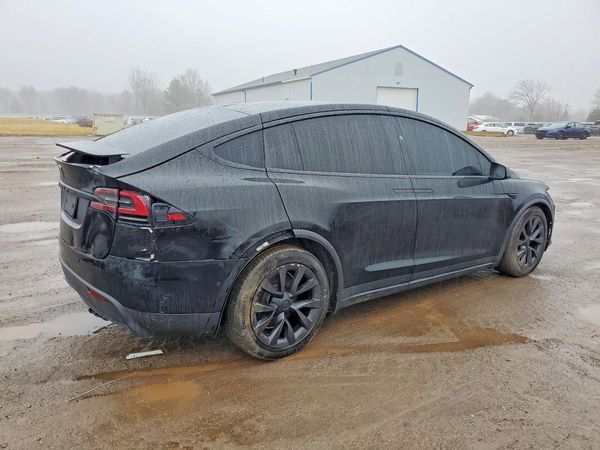 2022 TESLA MODEL X
