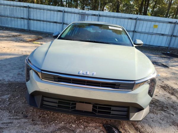 2026 KIA K4 LX, LXS