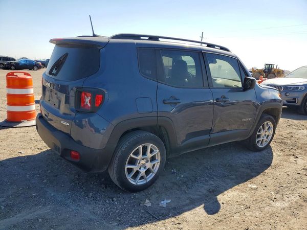 2022 JEEP RENEGADE LATITUDE 4X4