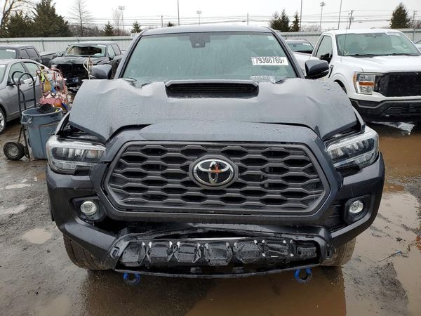 2021 TOYOTA TACOMA SR5