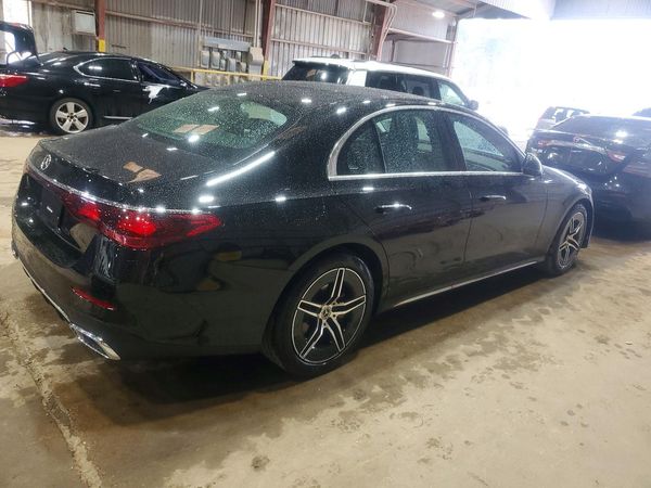 2026 MERCEDES-BENZ E