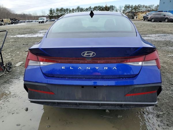 2025 HYUNDAI ELANTRA