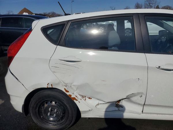 2015 HYUNDAI ACCENT