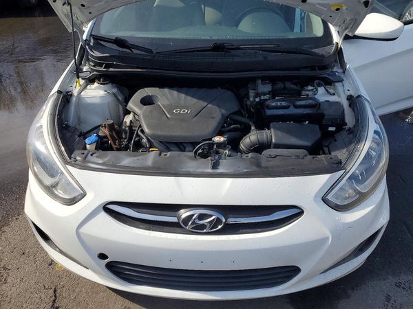 2015 HYUNDAI ACCENT