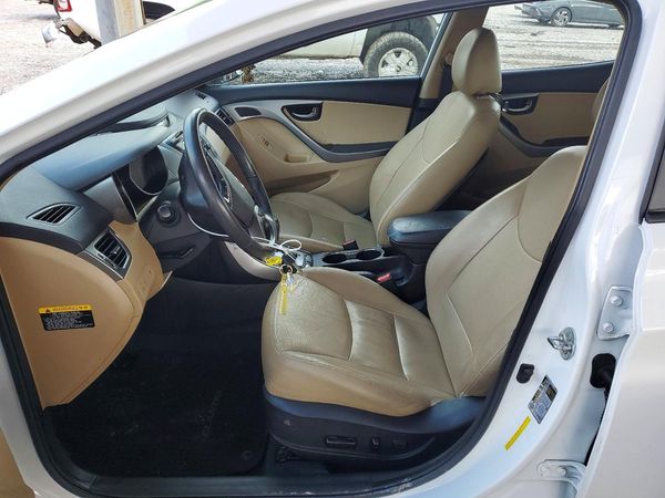 2013 HYUNDAI ELANTRA