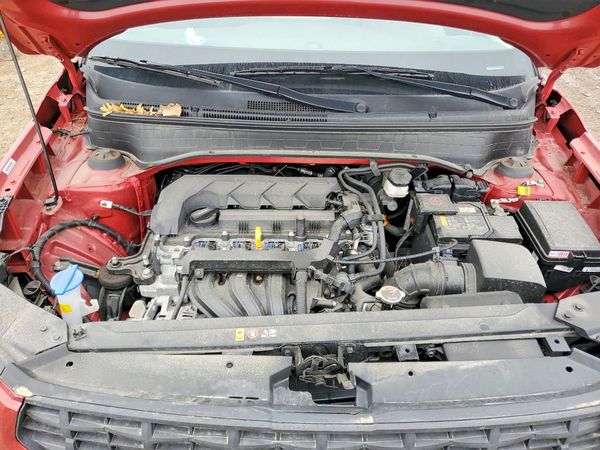2025 HYUNDAI VENUE SE
