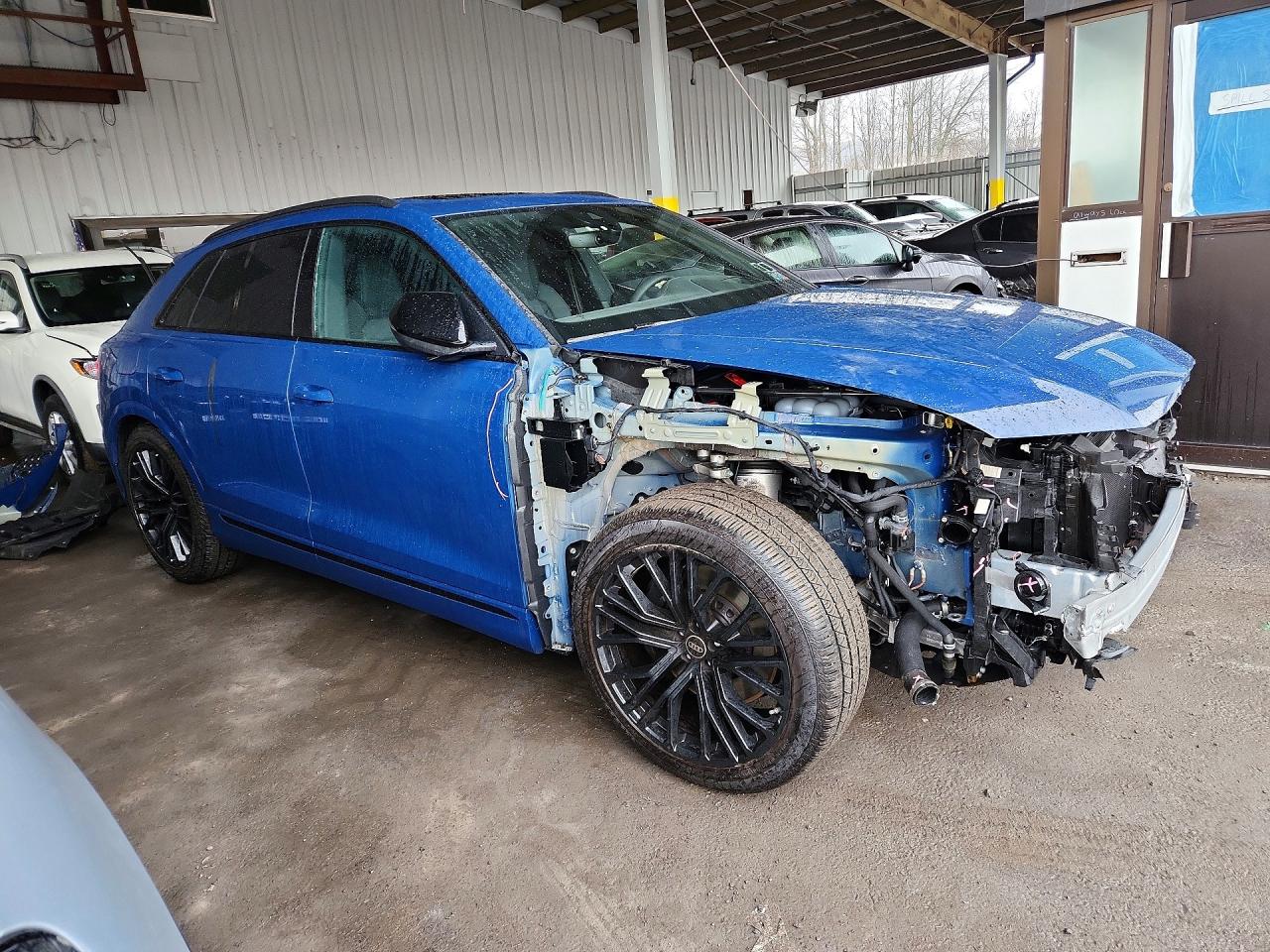 2025 AUDI SQ8