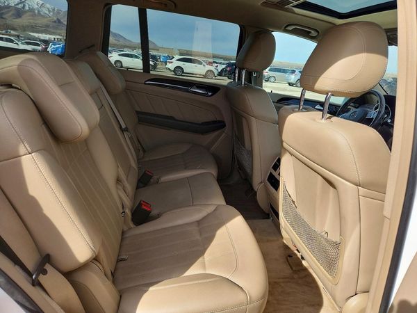2016 MERCEDES-BENZ GL GL350-4M