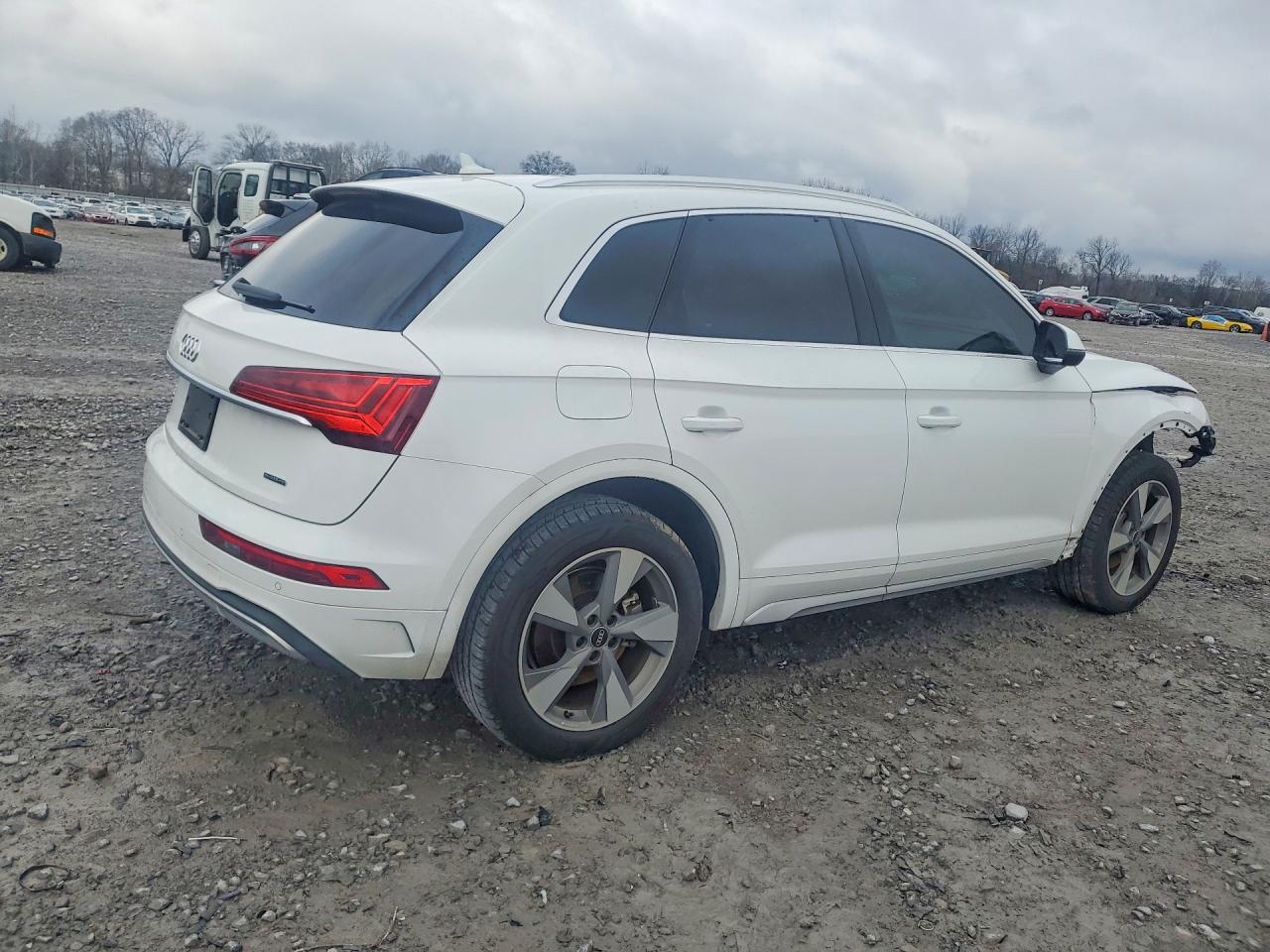 2023 AUDI Q5 quattro Premium Plus