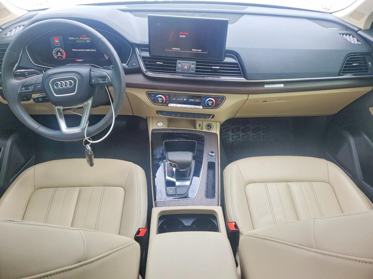 2023 AUDI Q5 quattro Premium Plus