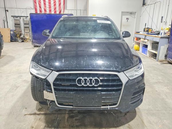2016 AUDI Q3