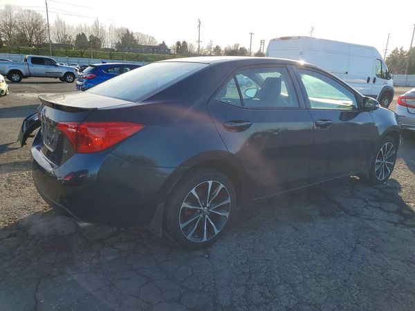 2017 TOYOTA COROLLA