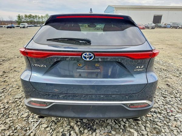 2022 TOYOTA VENZA