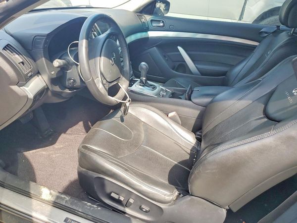 2013 INFINITI G37 CONVER — DENT