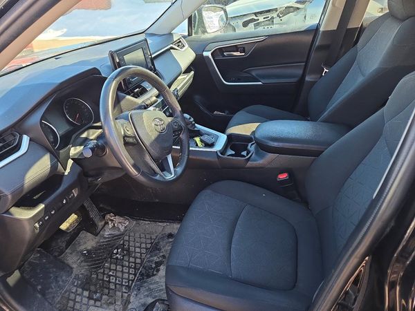 2021 TOYOTA RAV4 XLE HV