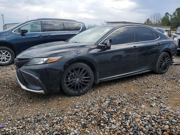2023 TOYOTA CAMRY