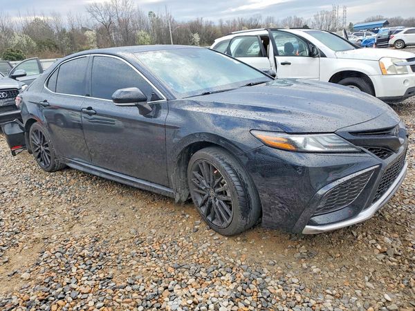 2023 TOYOTA CAMRY