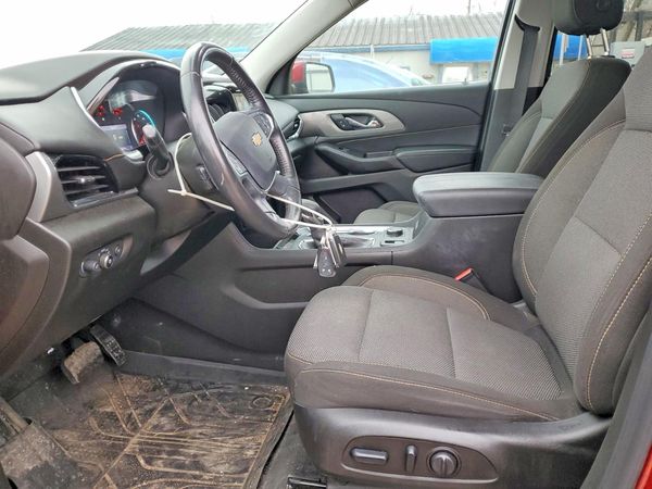 2021 CHEVROLET TRAVERSE LT — DENT