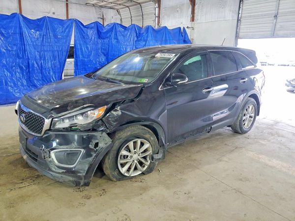 2017 KIA SORENTO L, LX