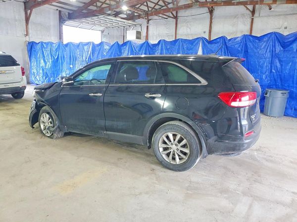 2017 KIA SORENTO L, LX
