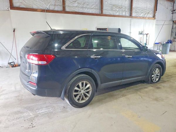 2017 KIA SORENTO L, LX