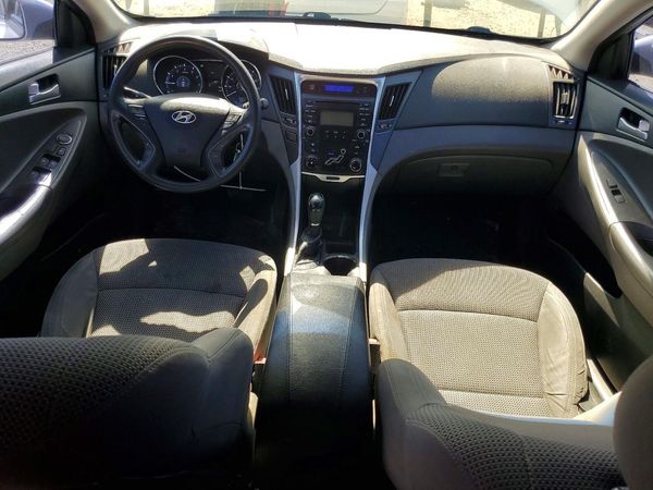 2012 HYUNDAI SONATA