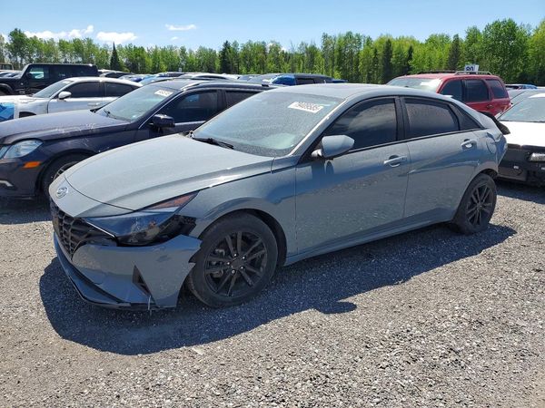 2022 HYUNDAI ELANTRA
