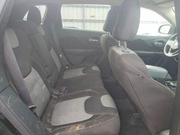 2016 JEEP CHEROKEE SPORT FWD