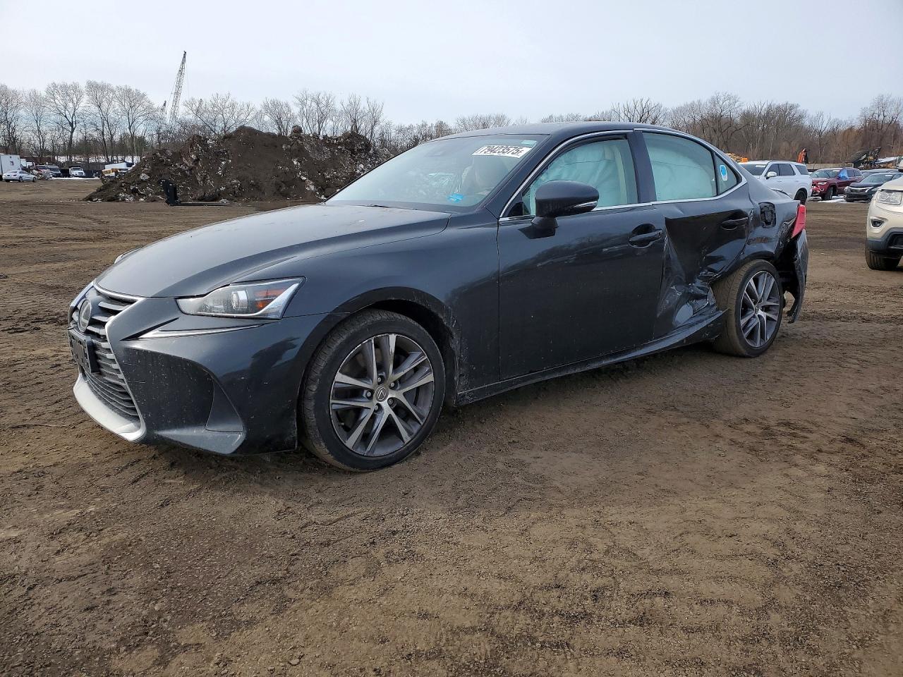 2018 LEXUS IS 300
