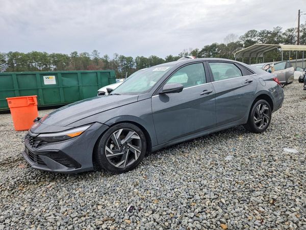 2024 HYUNDAI ELANTRA Limited