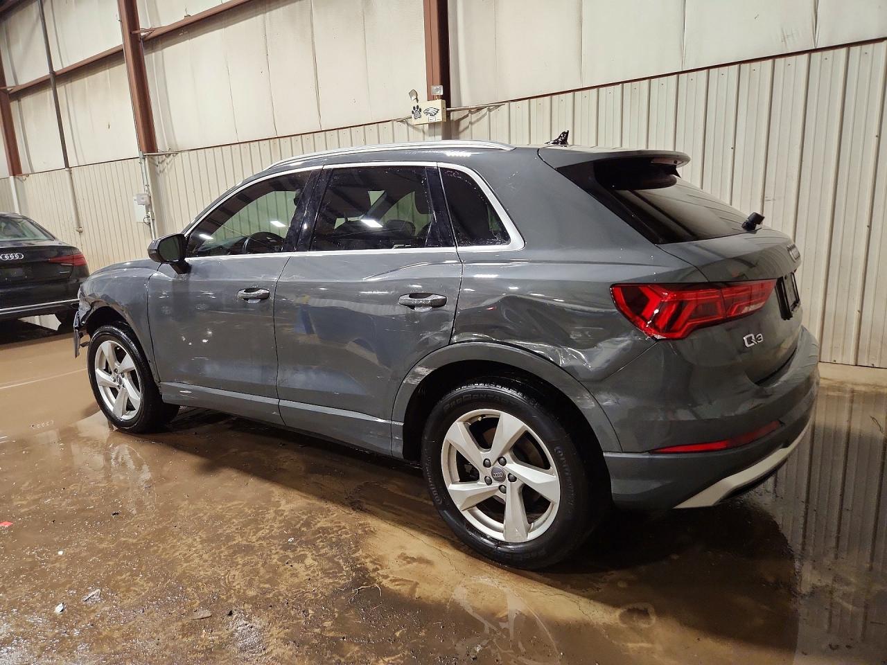 2020 AUDI Q3 quattro Premium