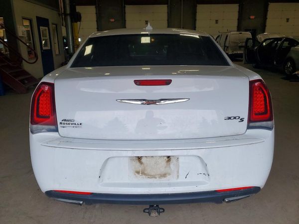 2017 CHRYSLER 300