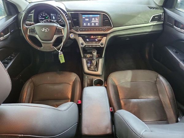 2017 HYUNDAI ELANTRA