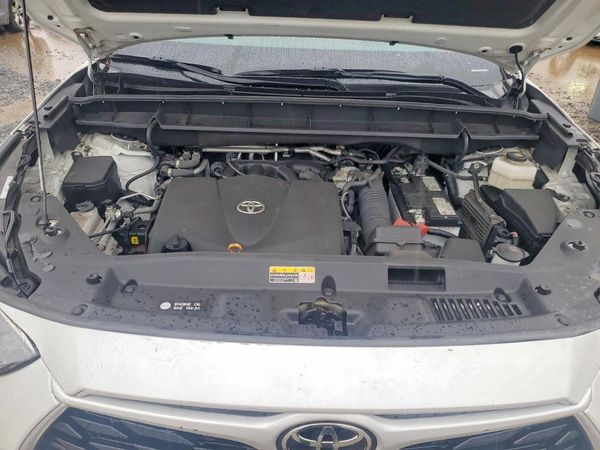 2022 TOYOTA HIGHLANDER
