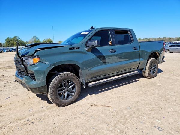 2025 CHEVROLET SILVERADO Trail Boss Custom