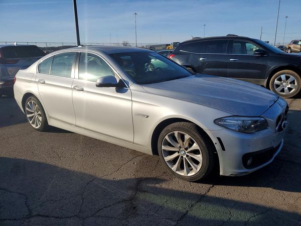 2016 BMW 528
