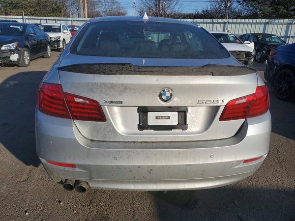 2016 BMW 528