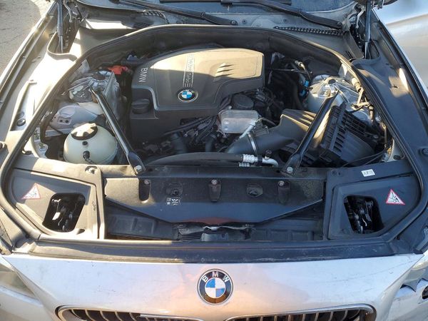 2016 BMW 528