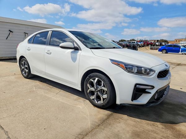 2021 KIA FORTE FE, LXS