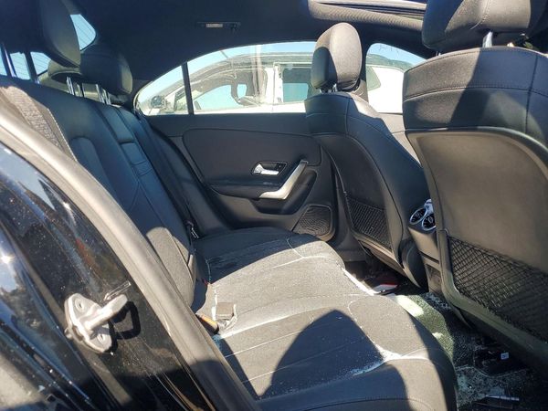 2021 MERCEDES-BENZ A A220