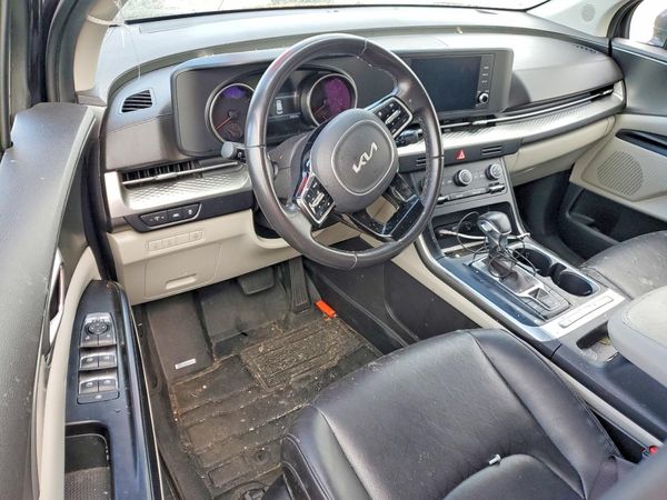 2022 KIA CARNIVAL LX, LX Seat Package