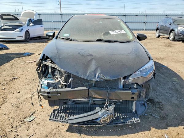 2017 TOYOTA COROLLA
