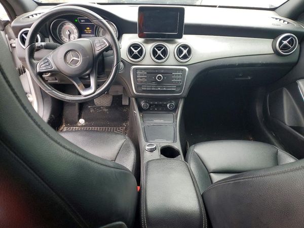2015 MERCEDES-BENZ CLA CLA250
